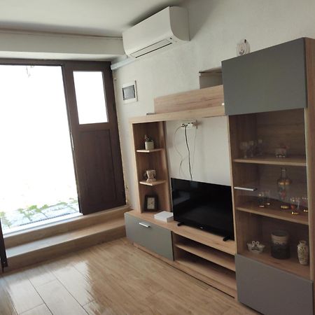 Rd22 Apartment 로비니 외부 사진