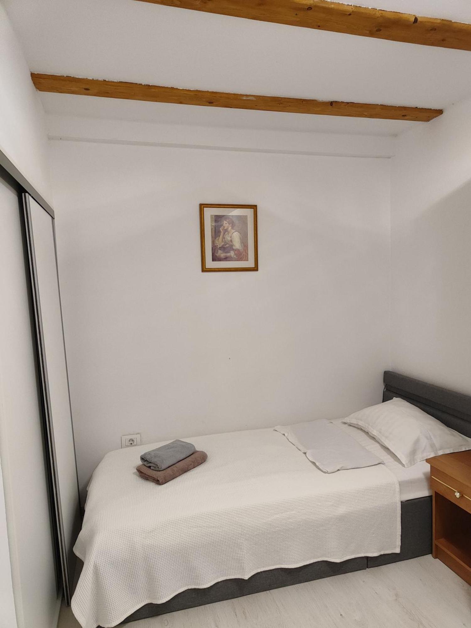 Rd22 Apartment 로비니 외부 사진